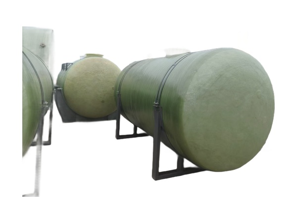Horizontal FRP Storage Vessel